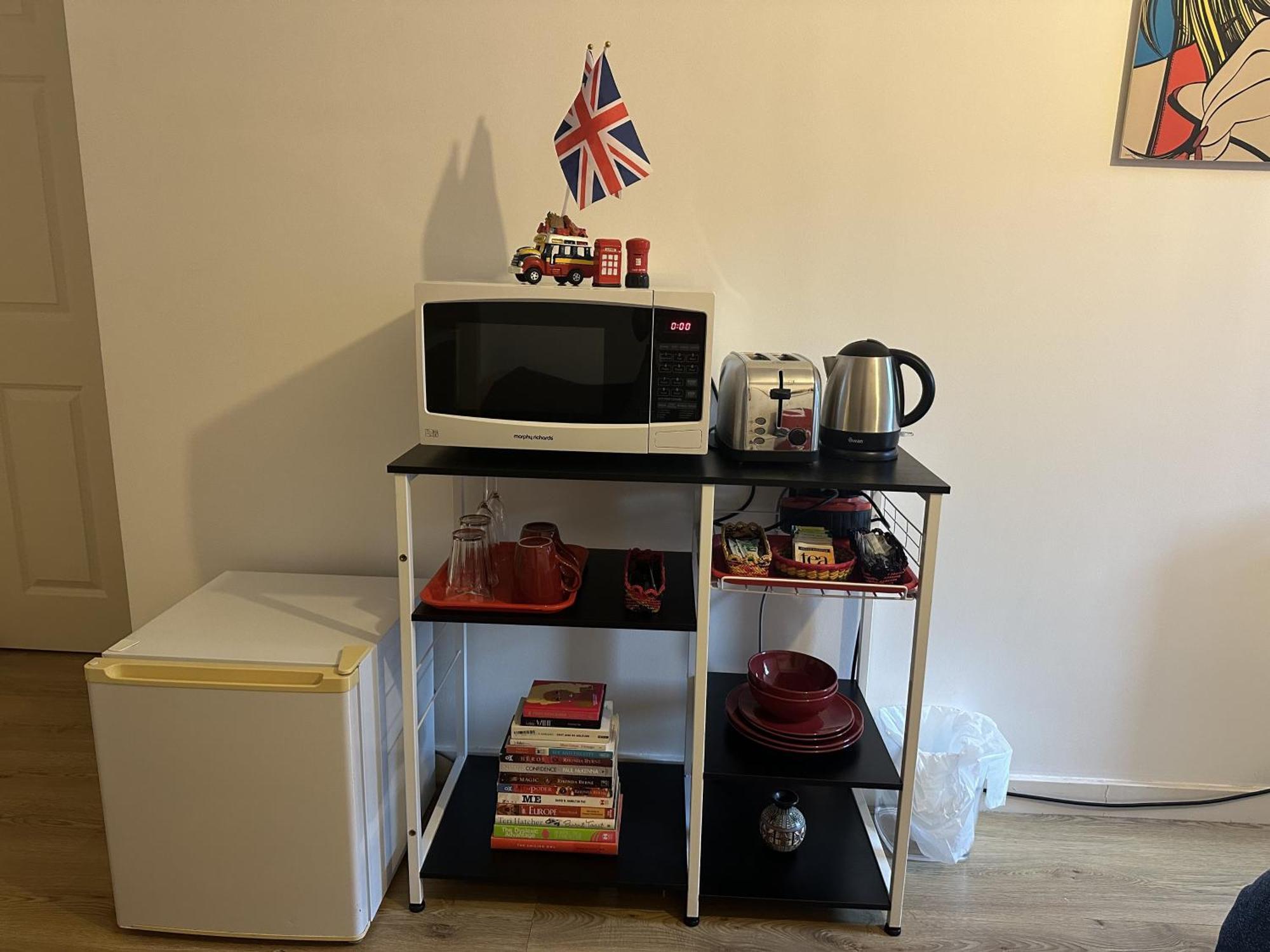 Modern, Large Independent Room With En-Suite Bathroom In Private Owned Apartment London Kültér fotó
